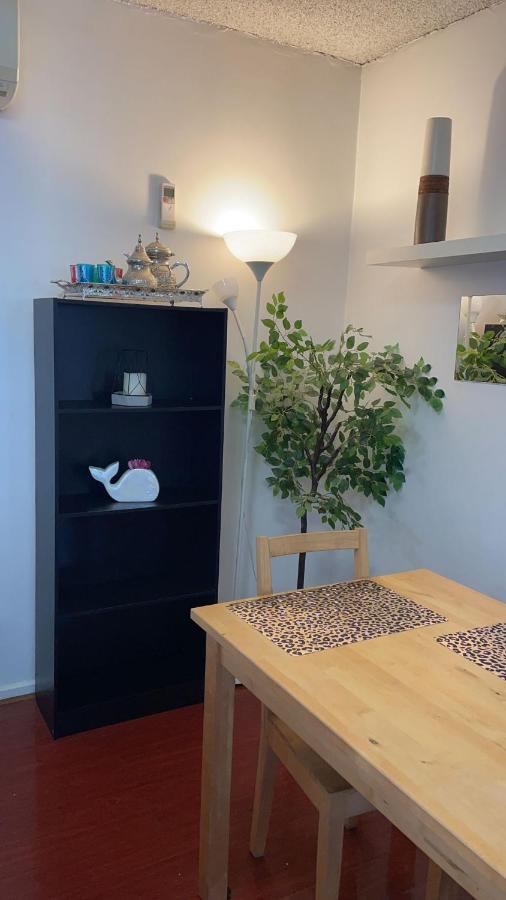 St Kilda Beachfront 2 Bedroom Apartment Melbourne Bagian luar foto