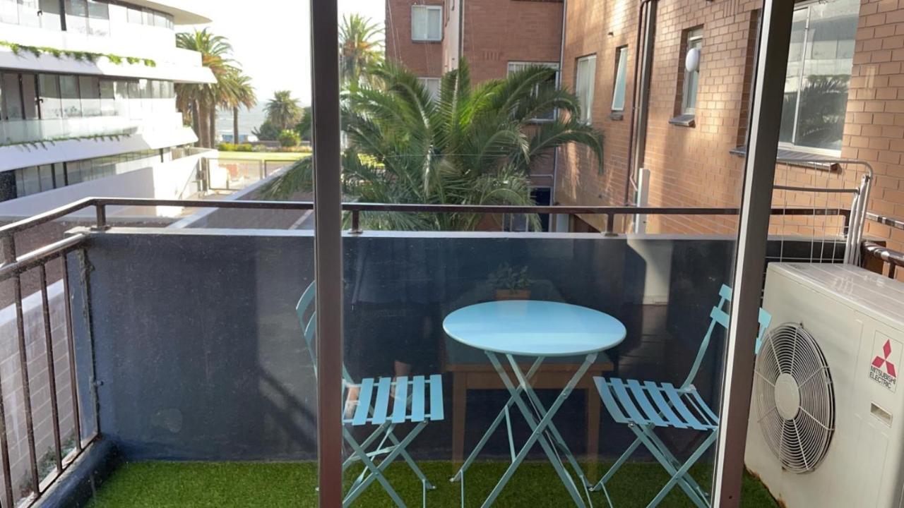 St Kilda Beachfront 2 Bedroom Apartment Melbourne Bagian luar foto