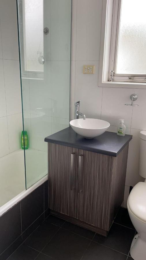 St Kilda Beachfront 2 Bedroom Apartment Melbourne Bagian luar foto